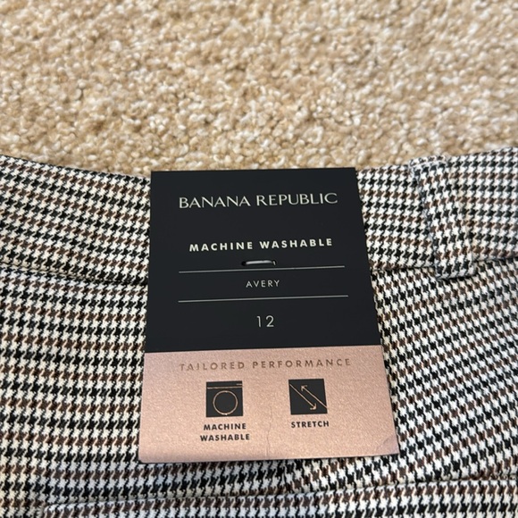 Banana Republic - Avery Midrise, Ankle Length Trousers (unlined) - Picture 4 of 7